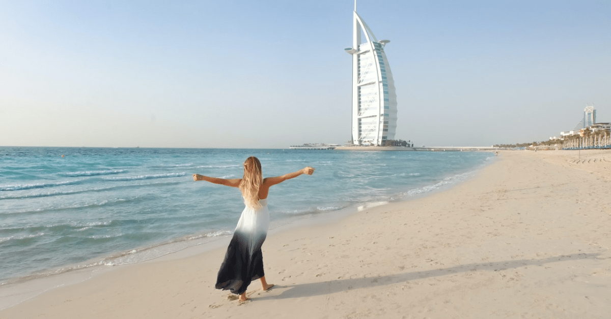Top Destinations for Female Solo Travelers in Dubai