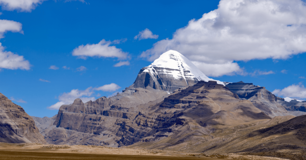 how to reach mount kailash