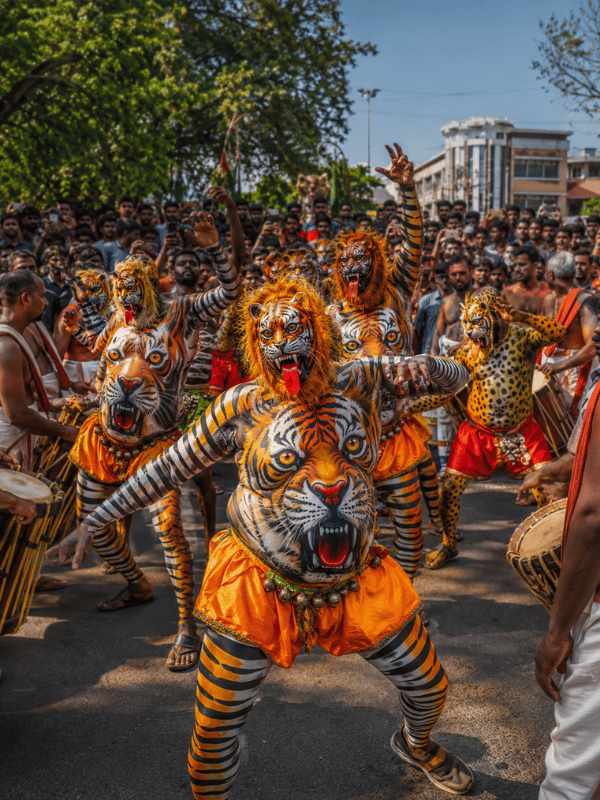 thrissur pulikali