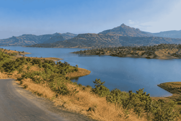 places-to-visit-near-pune-gallivant.co_.in_ places to visit near pune in winter